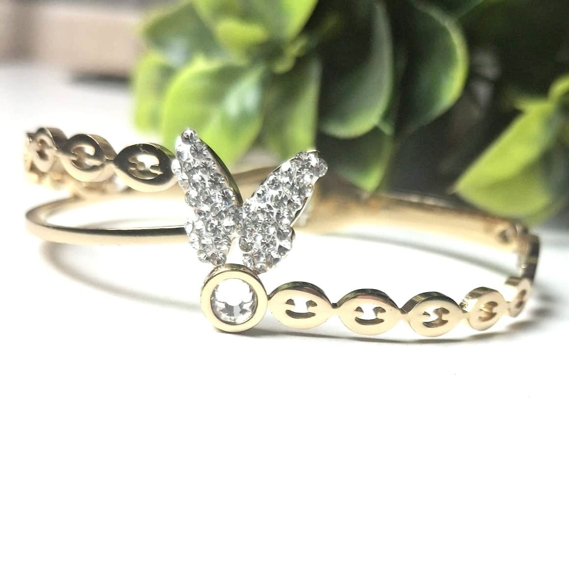 Anti-Tarnish Gold Bangle | Butterfly & American Diamond Design