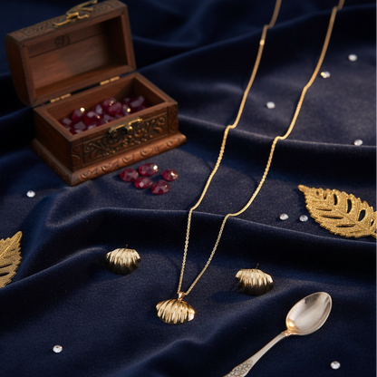 Golden Scallop Shell Brooch Pendant Set with Earrings