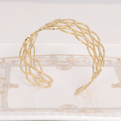 Lattice Luxe Interlink Oval Cuff Bracelet