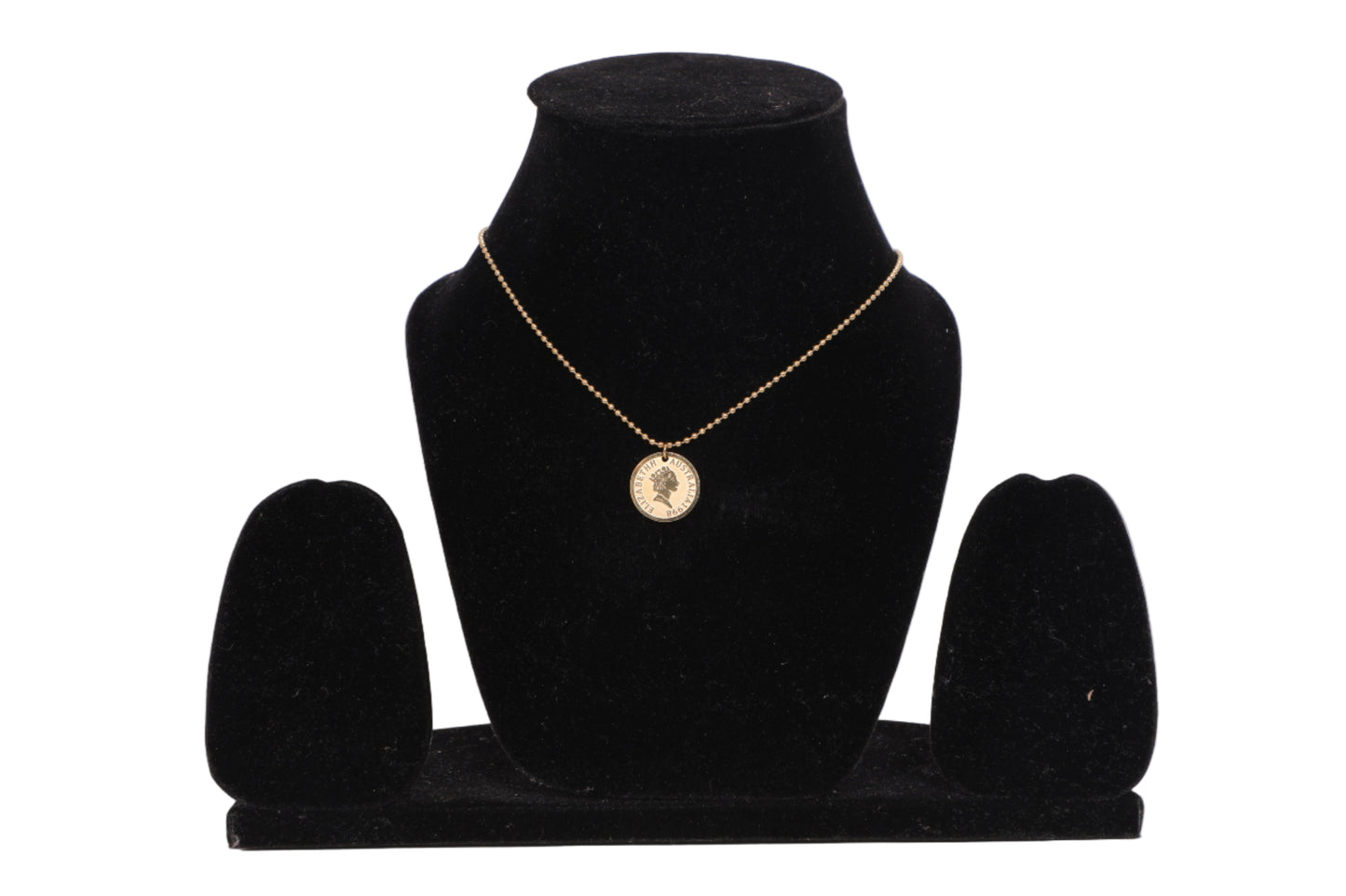 Royal Elegance Coin Pendant Necklace – Elizabeth II Edition