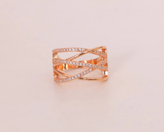 Wide Gold Ring with Crisscross Bands & Sparkling Stone Accents – Bold Designer Look